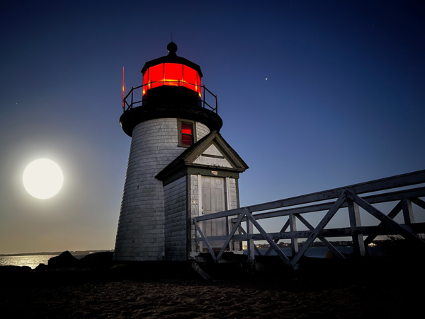 Brant_Point_Red_Night_Moonlight
